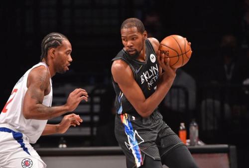 Los tres jugadores principales de Brooklyn Nets trabajan juntos para derrotar a Los Angeles Clippers